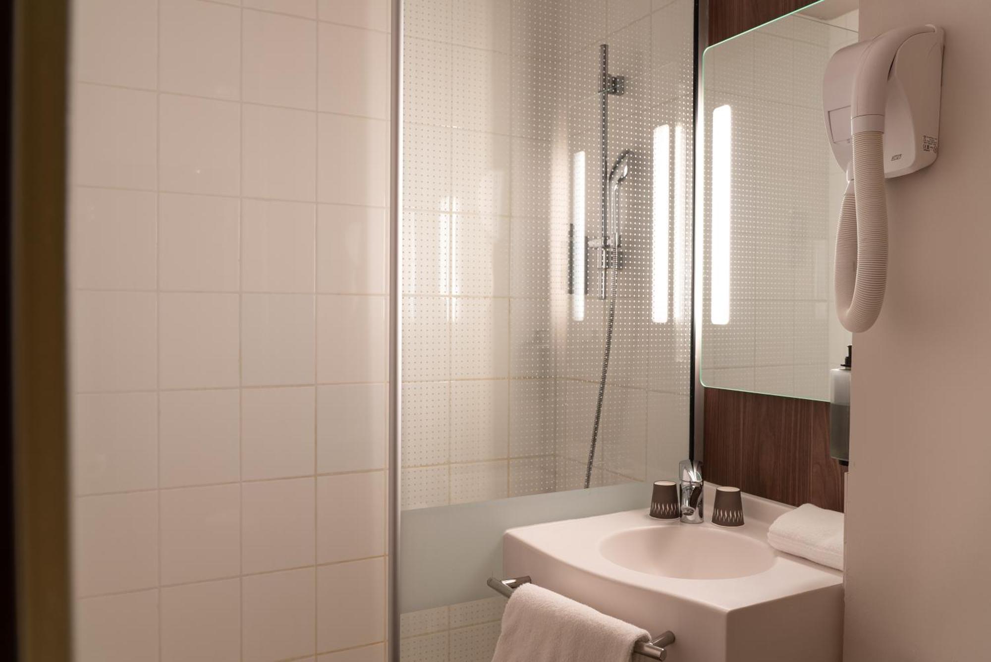 Ibis Styles Rouen Parc Expos Zenith Hotell Saint-Étienne-du-Rouvray Eksteriør bilde